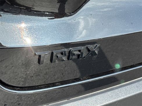 Used 2026 Chevrolet Trax RS image 13