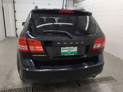 Used 2019 Dodge Journey SE FWD image 6
