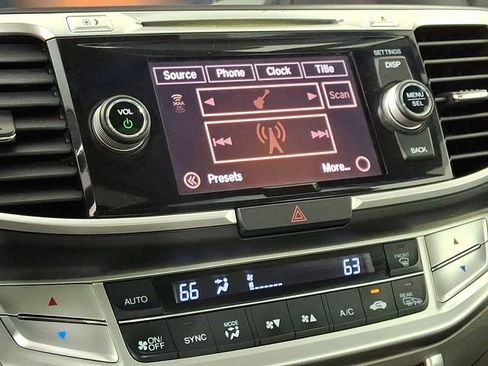 Used 2015 Honda Accord EX-L image 3