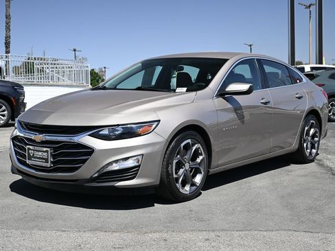 Used 2023 Chevrolet Malibu LT FWD image 9