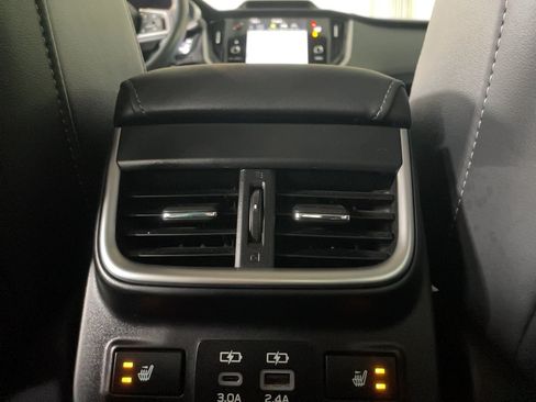 Used 2023 Subaru Legacy Limited AWD/4WD image 7