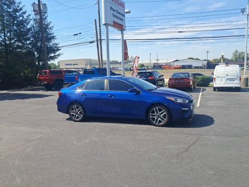 Used 2019 Kia Forte S w/ S Premium Package FWD image 3