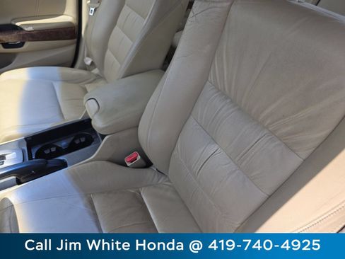 Used 2011 Honda Accord EX-L image 14