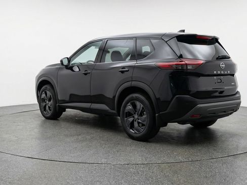 Used 2025 Nissan Rogue SV AWD/4WD image 6
