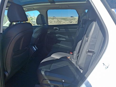 New 2026 Kia Sorento S w/ S Panoramic Sunroof Package image 6