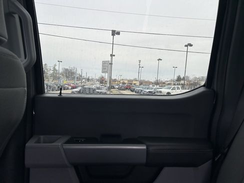 Used 2024 Ford F250 XL w/ STX Appearance Package image 28