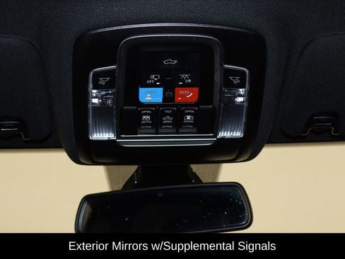 Used 2024 RAM 3500 Laramie w/ Sport Appearance Package AWD/4WD image 27