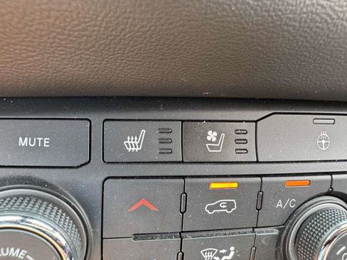 Used 2024 Dodge Durango GT image 15