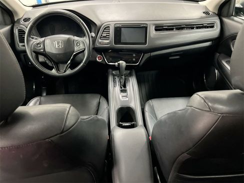 Used 2016 Honda HR-V EX-L image 10