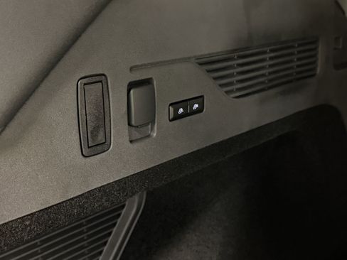 New 2026 Lincoln Nautilus Premier image 28