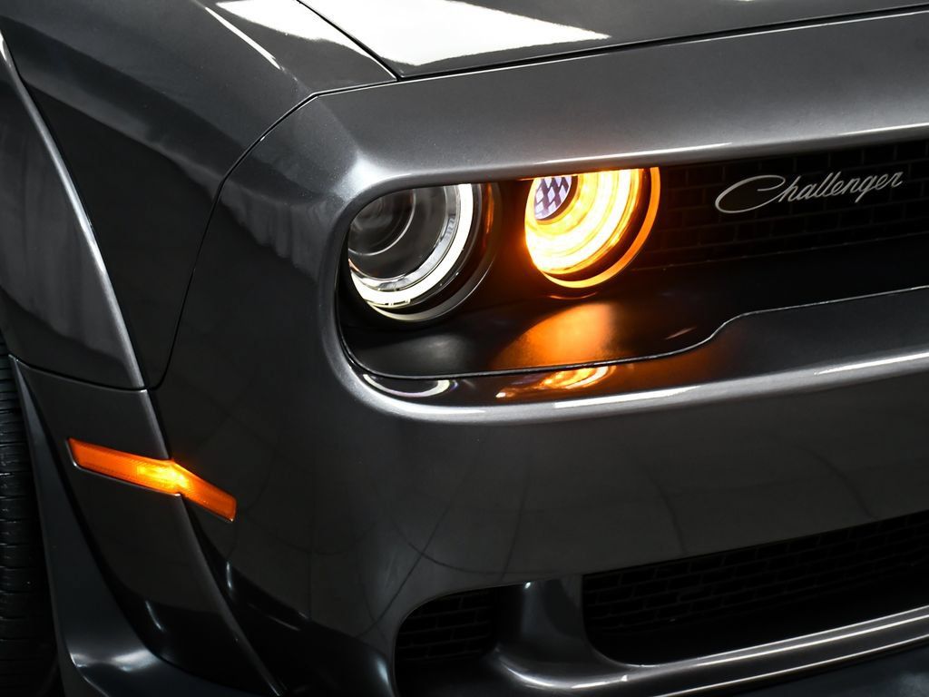 Used 2022 Dodge Challenger R/T Scat Pack RWD image 65
