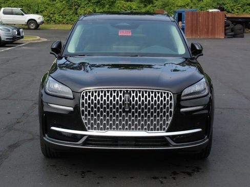 New 2023 Lincoln Corsair AWD w/ Equipment Group 101A image 8