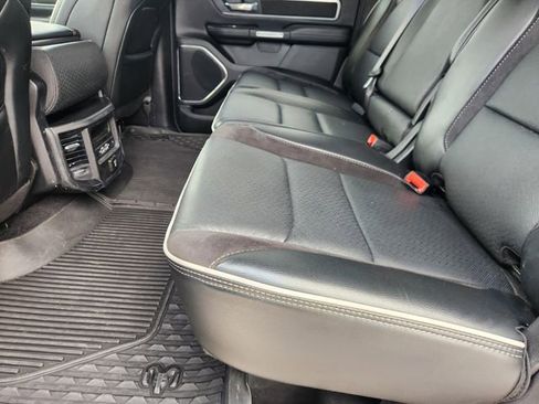 Used 2025 RAM 1500 Laramie image 30