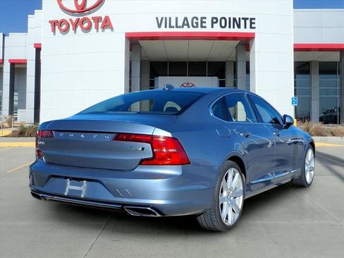 Used 2017 Volvo S90 T6 Inscription w/ Vision Package image 6