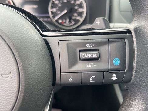 Certified 2023 Nissan Rogue SV image 59