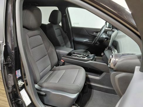 Used 2026 Chevrolet Equinox LT AWD/4WD image 21