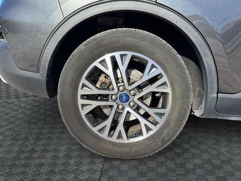 Used 2020 Ford Escape SEL image 17