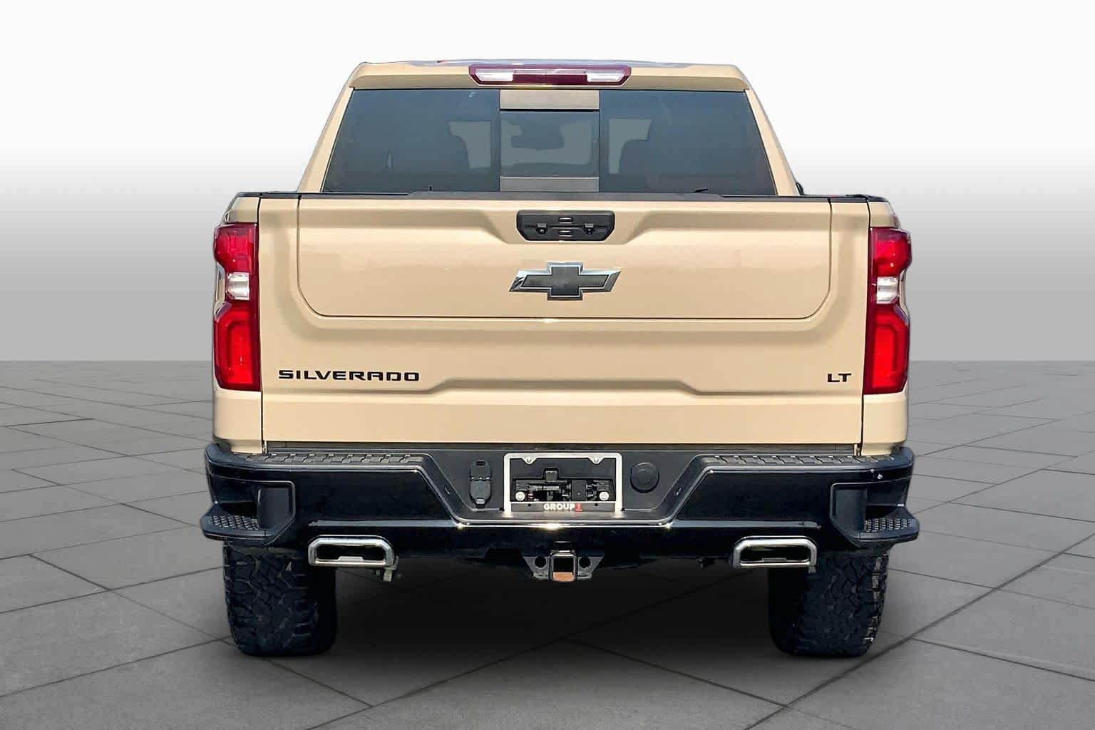 Used 2023 Chevrolet Silverado 1500 LT Trail Boss w/ Convenience Package II AWD/4WD image 5