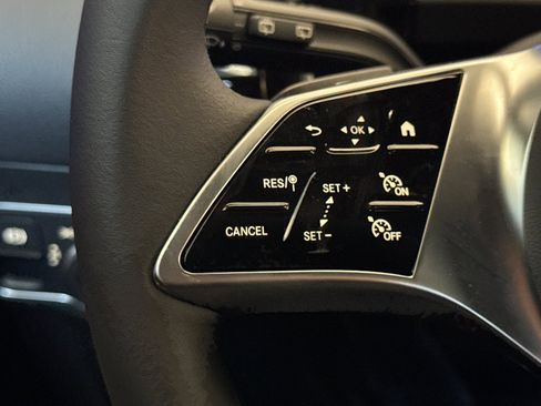 New 2025 Mercedes-Benz GLA 250 image 30