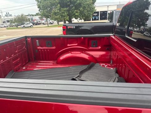 Used 2020 Ford F150 Lariat AWD/4WD image 4