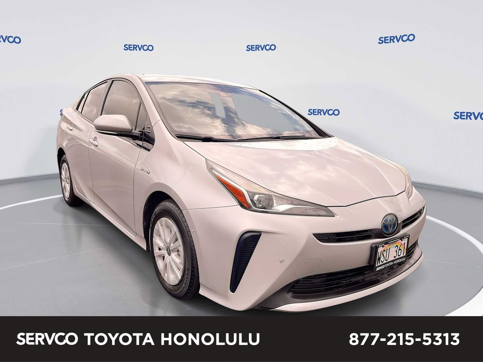 Used 2019 Toyota Prius LE FWD image 1
