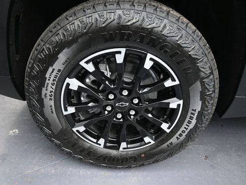 Used 2026 Chevrolet Traverse Z71 w/ Enhanced Driving Package image 25