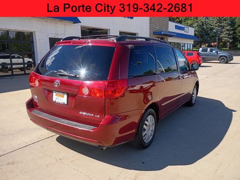 Used 2006 Toyota Sienna LE image 2