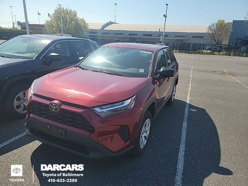 Used 2024 Toyota RAV4 LE image 1