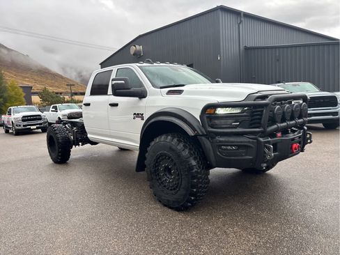 New 2025 RAM 4500 Tradesman image 12