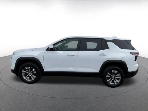 Used 2025 Chevrolet Equinox LT image 9