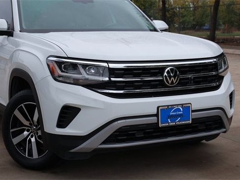 Used 2022 Volkswagen Atlas SE image 3