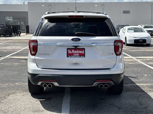 Used 2019 Ford Explorer Platinum AWD/4WD image 6