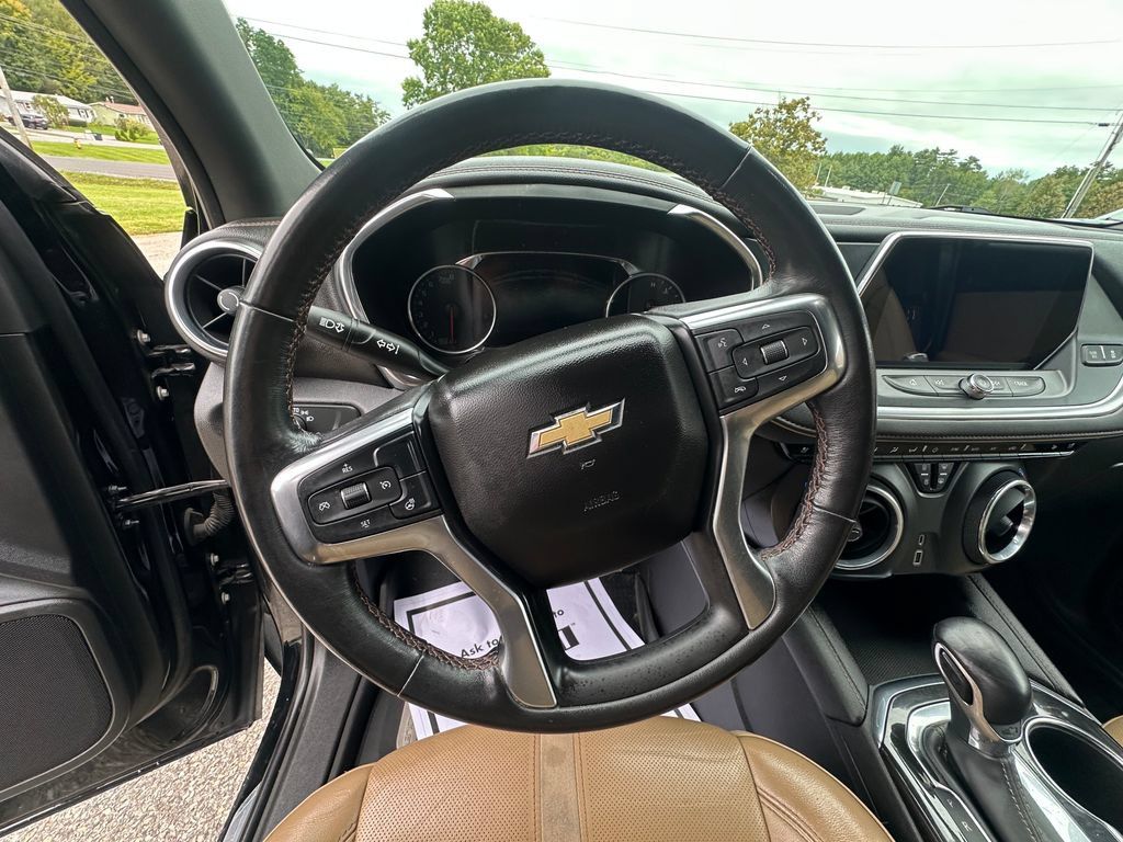 Used 2020 Chevrolet Blazer Premier AWD/4WD image 12