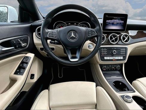 Used 2018 Mercedes-Benz CLA 250 image 10