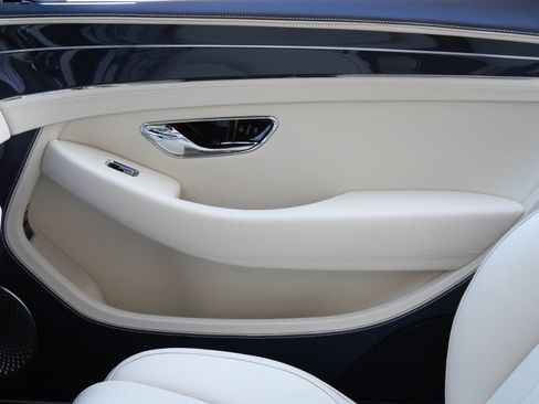 New 2026 Bentley Continental GTC image 15