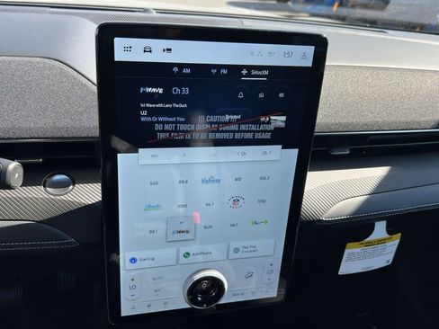 New 2025 Ford Mustang Mach-E Premium image 18