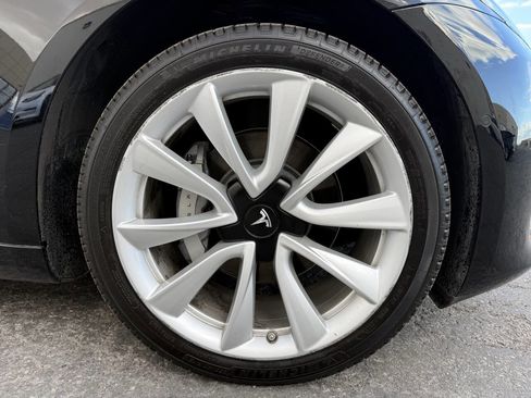 Used 2019 Tesla Model 3 Standard Range Plus image 29