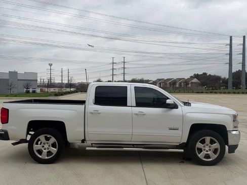Used 2016 Chevrolet Silverado 1500 LT w/ Texas Edition RWD image 4