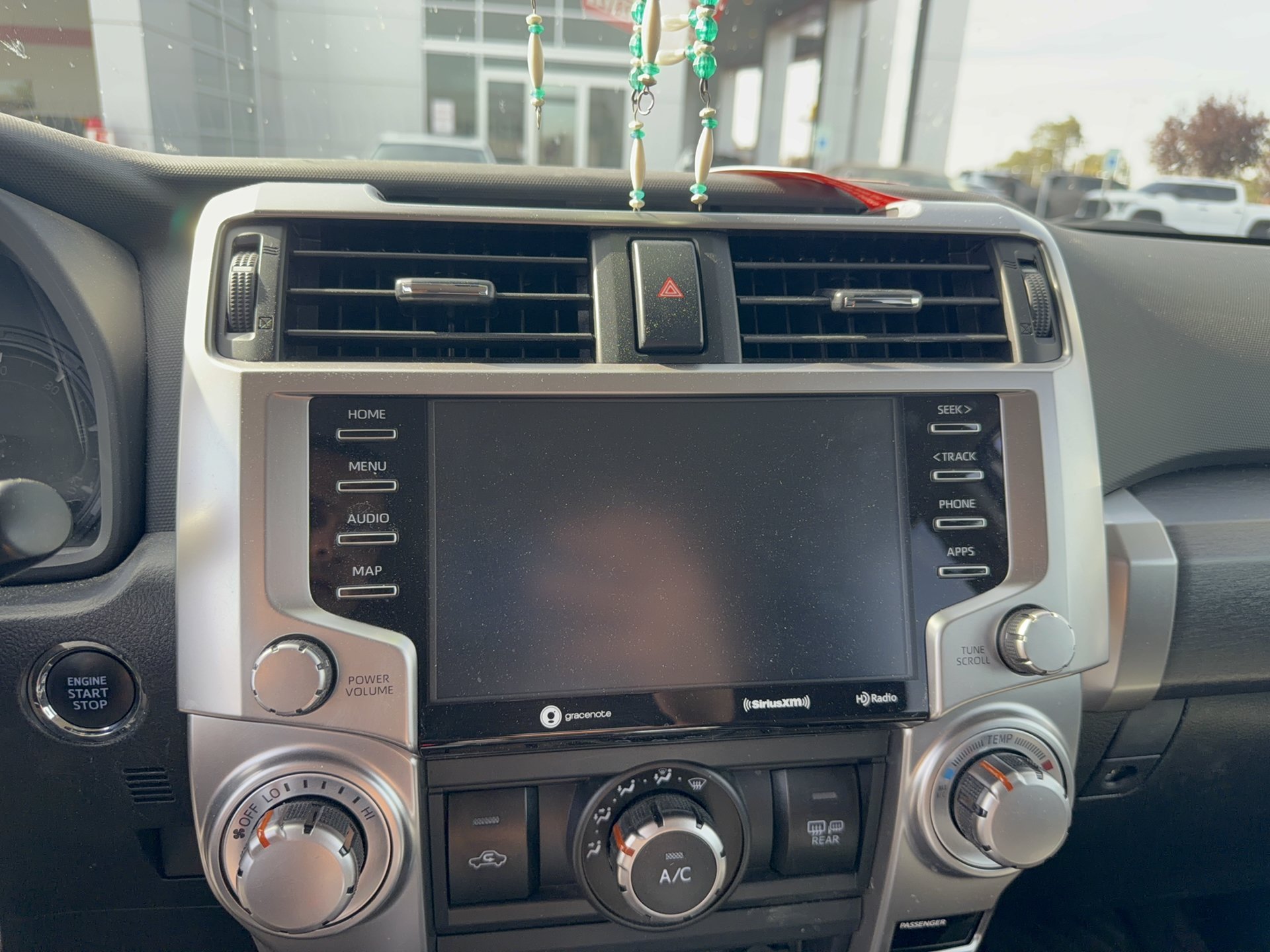 Used 2022 Toyota 4Runner SR5 AWD/4WD image 12