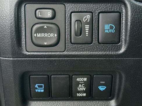 Used 2023 Toyota 4Runner Limited AWD/4WD image 11
