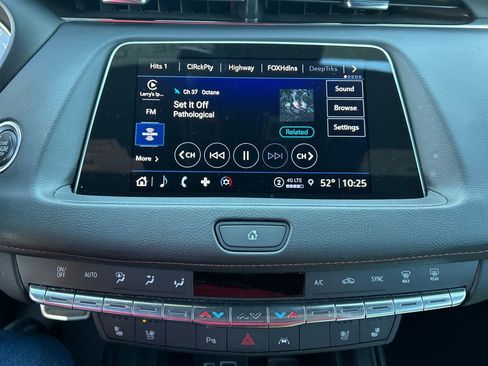 Certified 2023 Cadillac XT4 Sport image 21