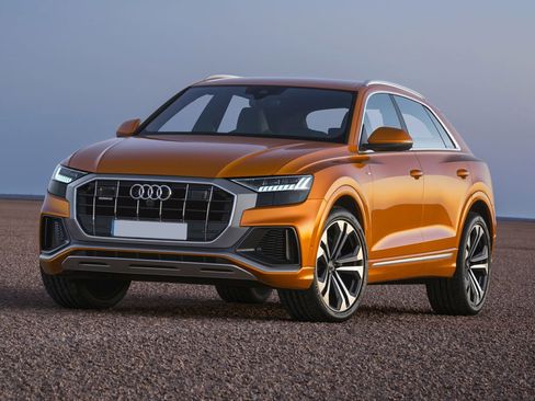 Used 2023 Audi Q8 Premium image 1