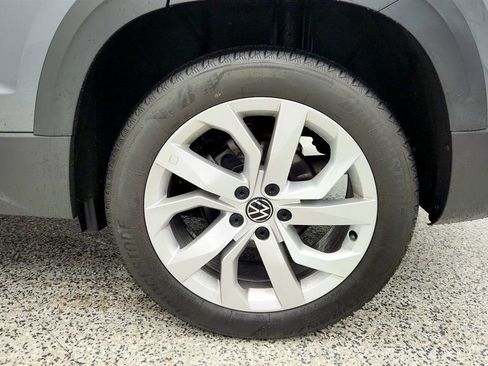 Used 2022 Volkswagen Taos S image 9