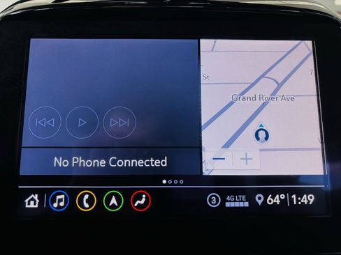 Used 2020 Chevrolet Traverse Premier FWD image 46