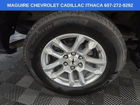Used 2023 Chevrolet Silverado 1500 RST w/ Z71 Off-Road Package AWD/4WD image 13