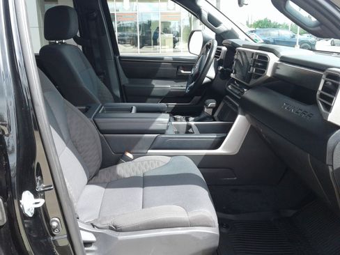 Used 2026 Toyota Tundra SR5 AWD/4WD image 10