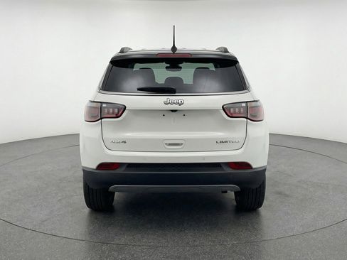 Used 2025 Jeep Compass Limited AWD/4WD image 7