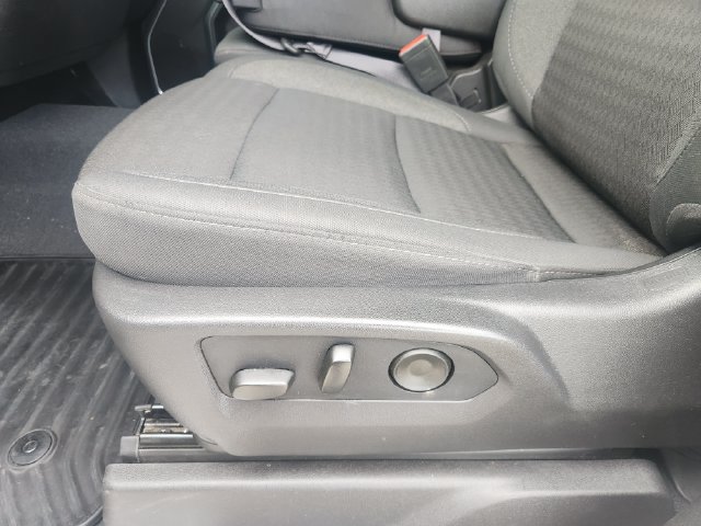 Used 2025 Chevrolet Silverado 3500 LT w/ Safety Package AWD/4WD image 23