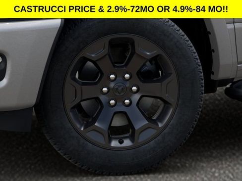 New 2026 RAM 1500 4x4 Crew Cab image 15