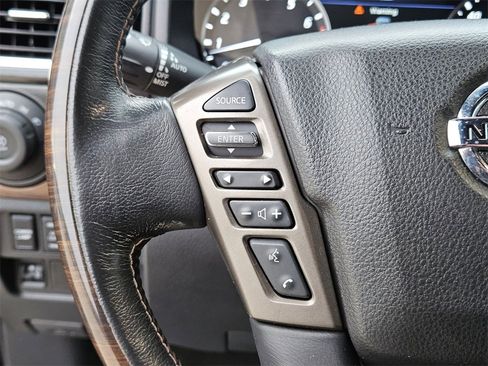 Used 2020 Nissan Titan Platinum Reserve w/ Moonroof Package image 17